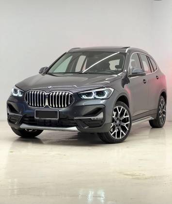 BMW X1 2.0 16V TURBO ACTIVEFLEX SDRIVE20I X-LINE 4P AUTOMÁTICO BMW X1 2.0 16V TURBO ACTIVEFLEX SDRIVE20I X-LINE 4P AUTOMÁTICO